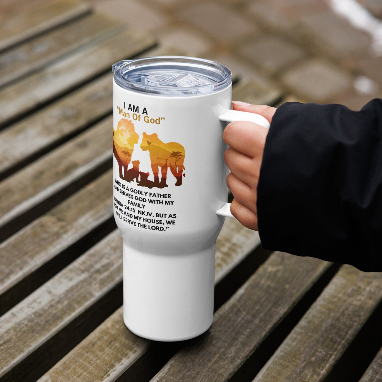 Travel mug Serves God with family